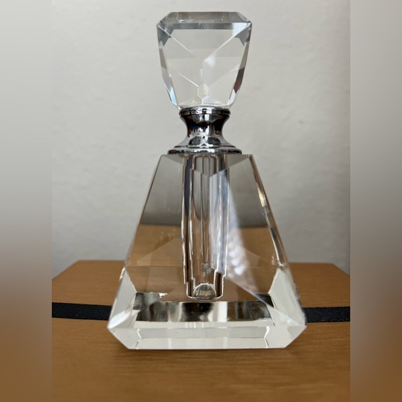 NWT Perfume bottle - Picture 1 of 4